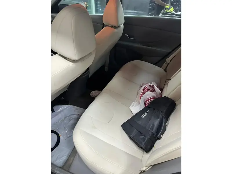 Hyundai Elantra 2022 7