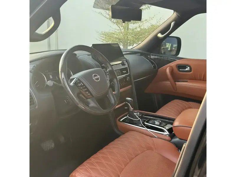 Nissan Patrol 2024 4