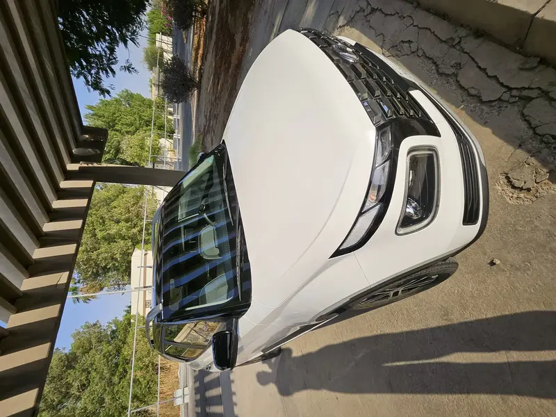 هيونداي فينيو 2025 10