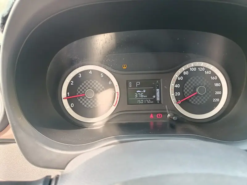 هيونداي I10 2022 4