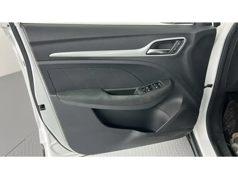 MG ZS COMFORT 2023 12