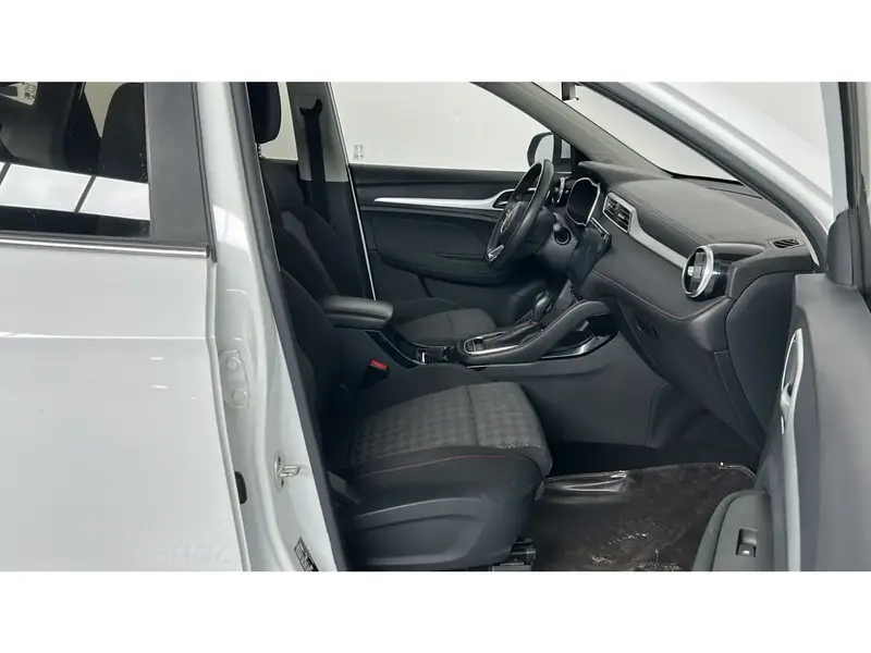 MG ZS COMFORT 2023 20