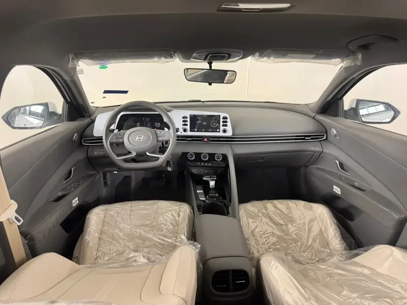 Hyundai Elantra Smart 2026 7