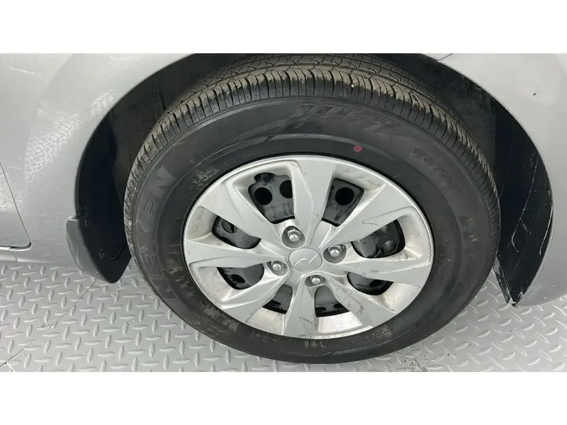 KIA Pegas GL 2026 23