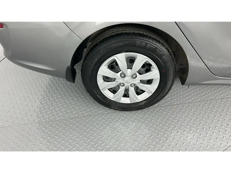 KIA Pegas GL 2026 24