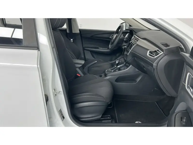 MG 5 Standard 2023 14