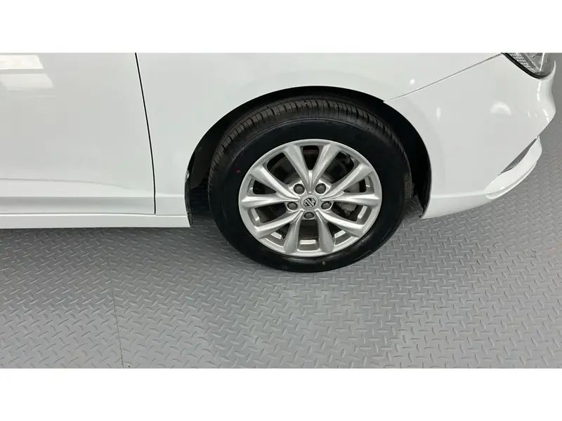 MG 5 Standard 2023 24