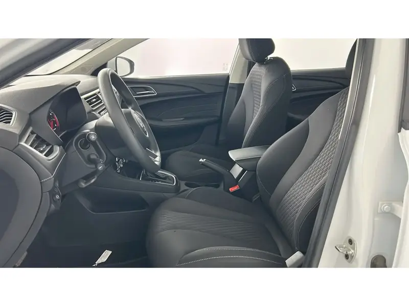 MG 5 Standard 2023 13