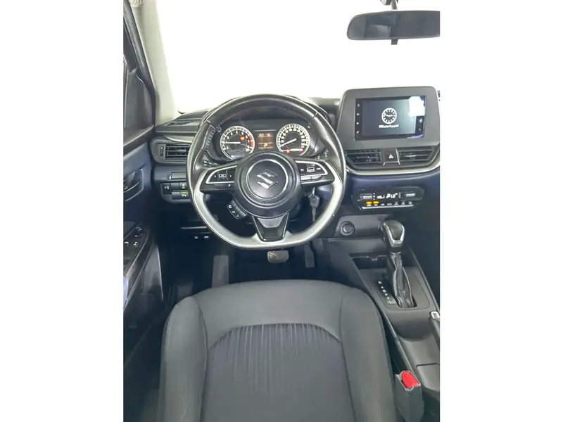 Suzuki Baleno GL 2024 8