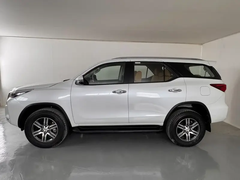 Toyota Fortuner GX2 2024 5