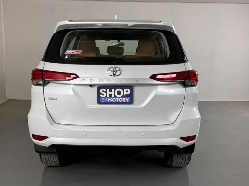 Toyota Fortuner GX2 2024 3
