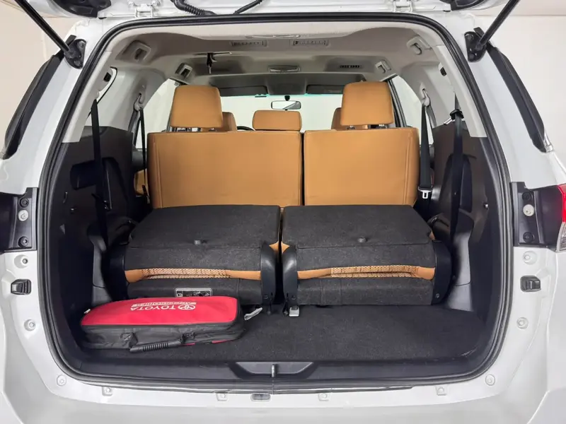 Toyota Fortuner GX2 2024 24