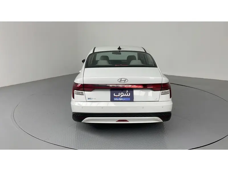 Hyundai Accent Smart 2024 4