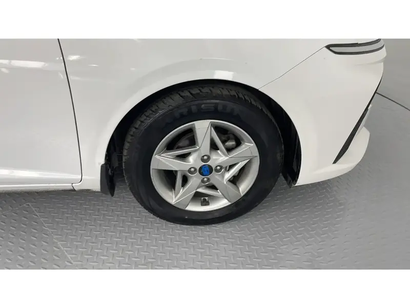 Hyundai Accent Smart 2024 18