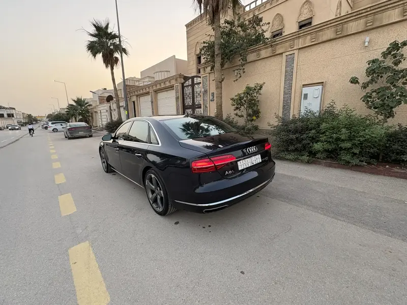 أودي A8L 2016 4