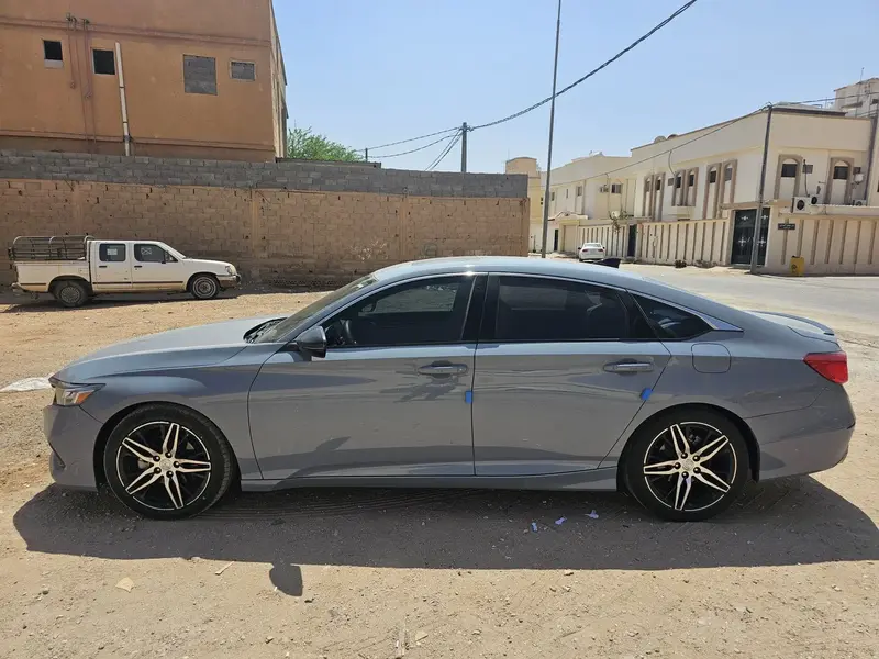 هوندا اكورد 2022 4