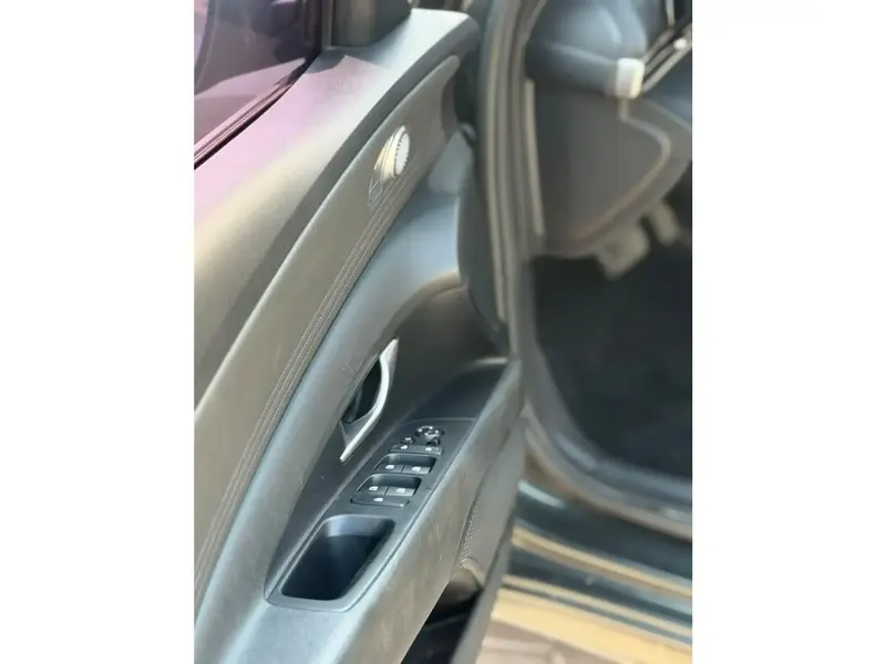 Hyundai Elantra 2021 18