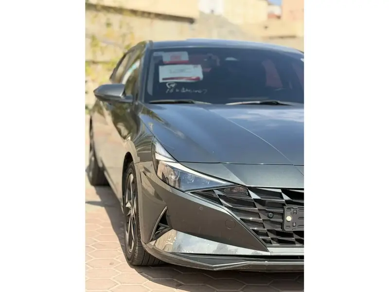 Hyundai Elantra 2021 31