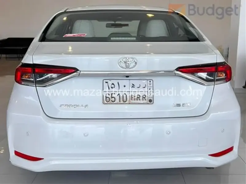 Toyota Corolla 2023 4