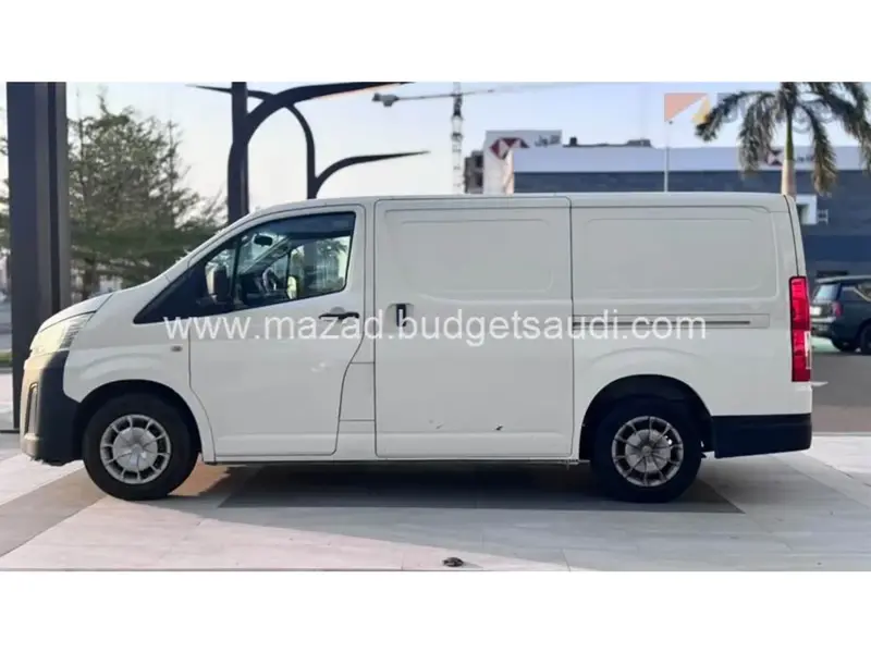 تويوتا هايس 2021 Std 2