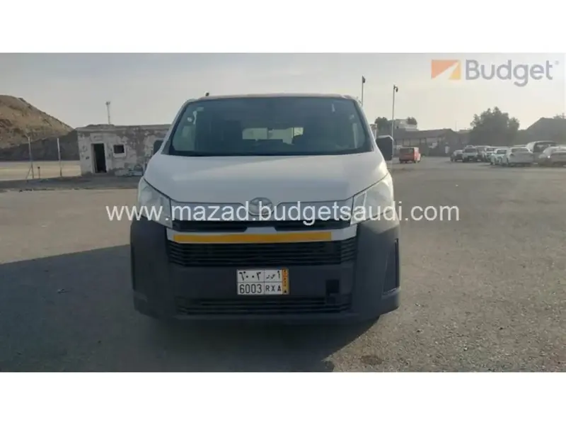 Toyota Hiace 2021 1