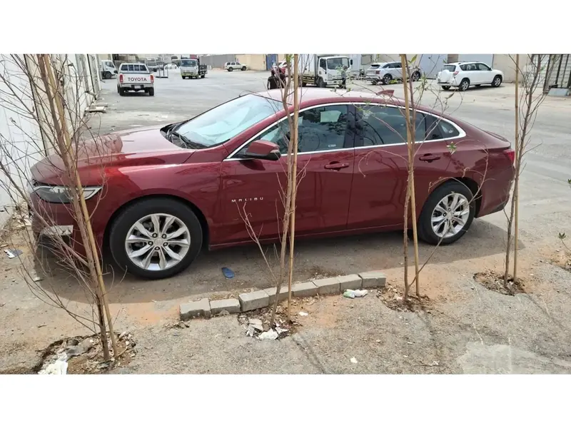 Chevrolet Malibu 2021 4