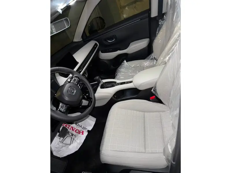 هوندا ZR-V 2024 4