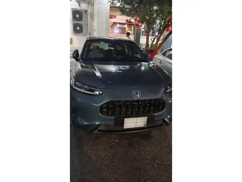 هوندا ZR-V 2024 5