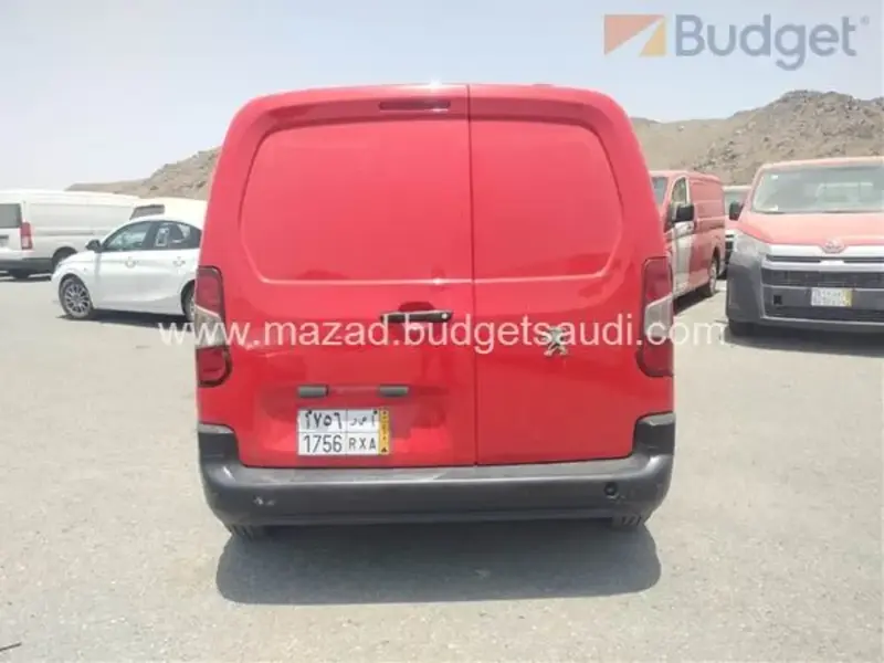 بيجو بارتنر 2023 SHORT 3