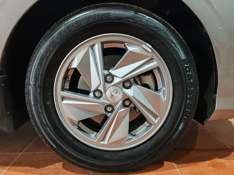 Hyundai Elantra 2024 8