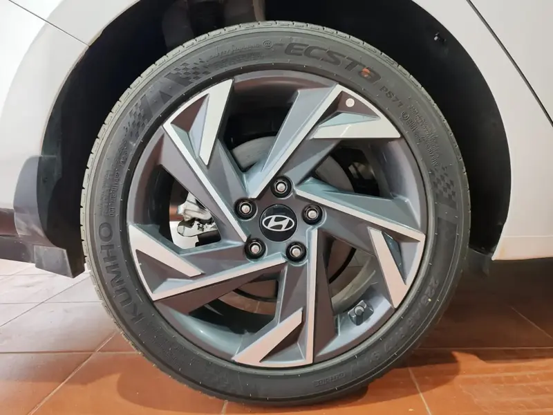 Hyundai Elantra 2026 9