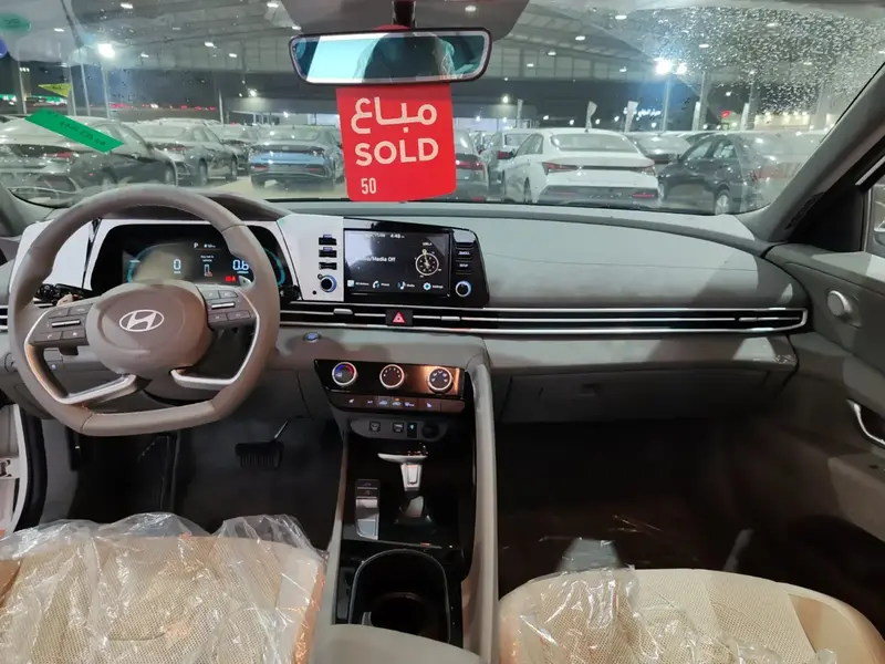Hyundai Elantra 2026 17