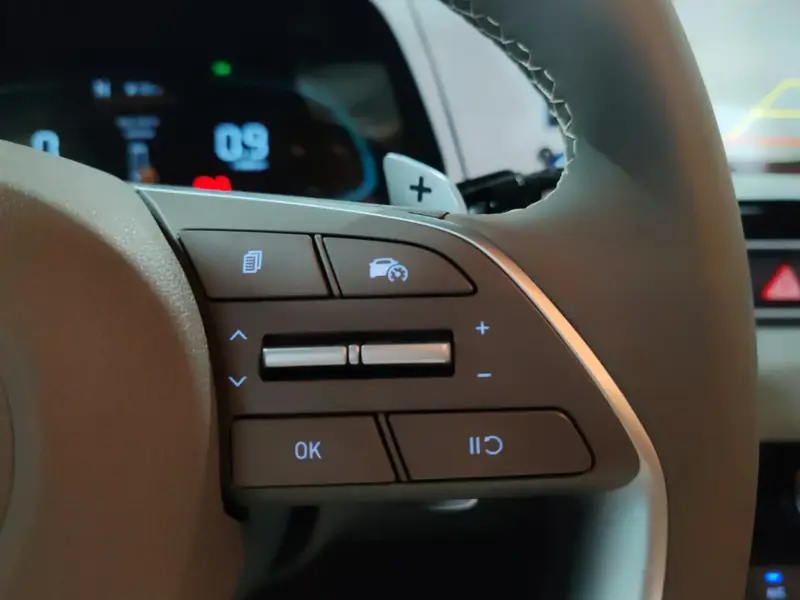 Hyundai Elantra 2026 23