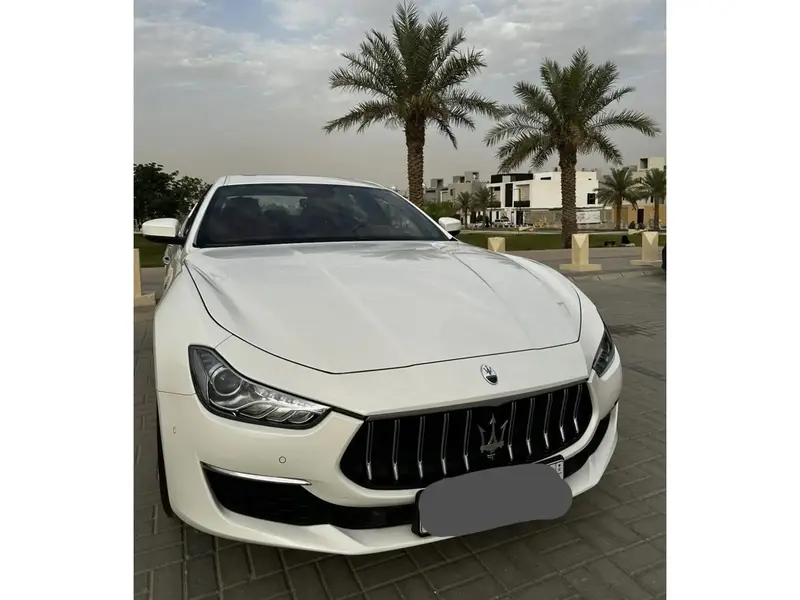 Maserati Ghibli 2022 5