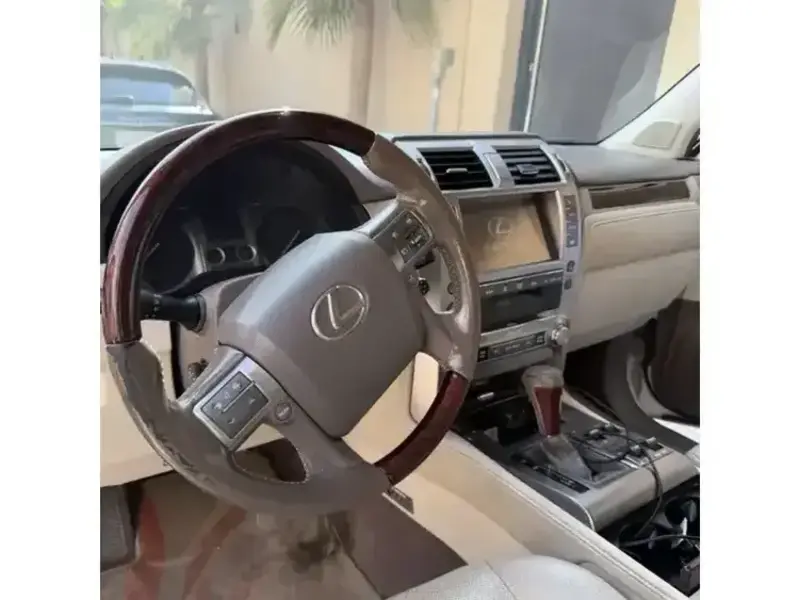 Lexus GX 2017 8