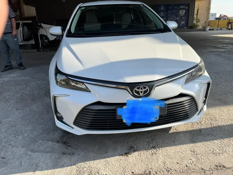 Toyota Corolla 2021 4
