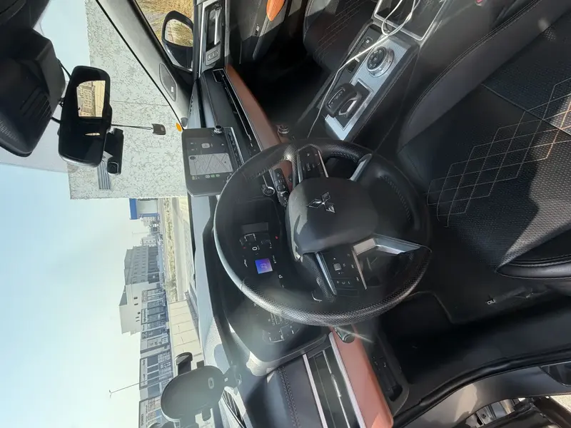 Mitsubishi OUTLANDER 2024 25