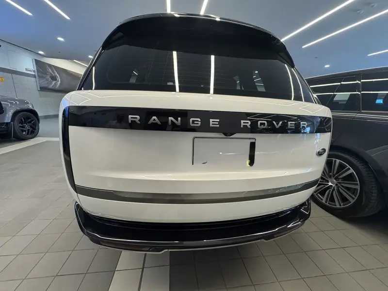 Range Rover Vogue 2023 11
