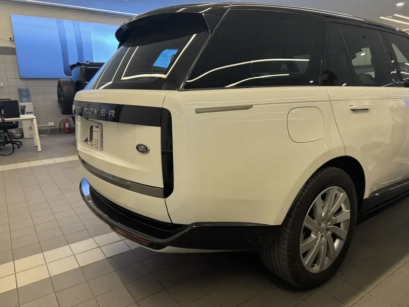 Range Rover Vogue 2023 3