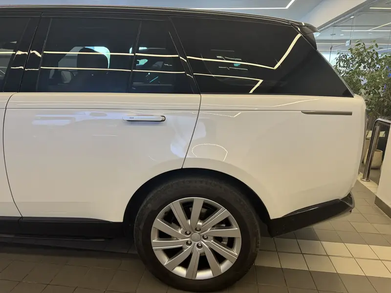 Range Rover Vogue 2023 7