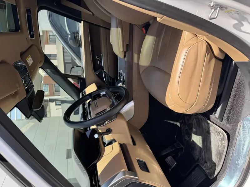 Range Rover Vogue 2023 12