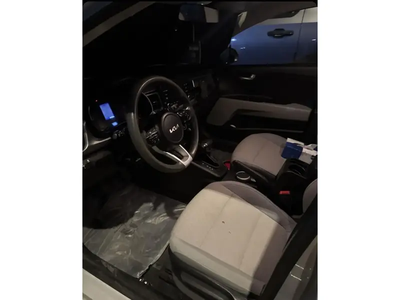 KIA Rio 2022 9