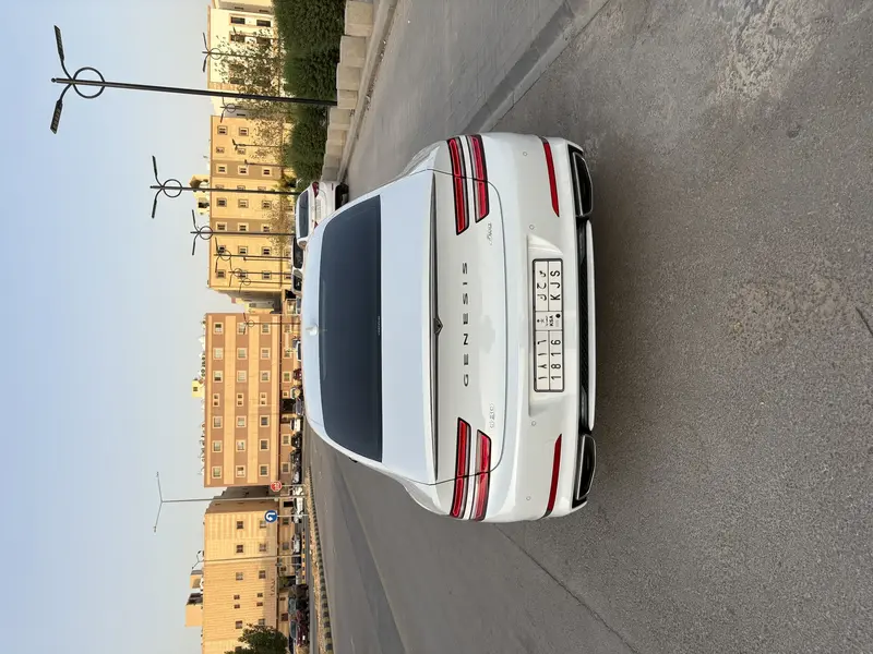 جينيسيس جي 80 2023 2