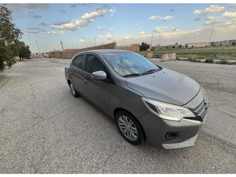 Mitsubishi ATTRAGE 2023 5