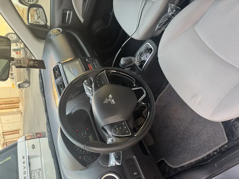 Mitsubishi ATTRAGE 2023 1