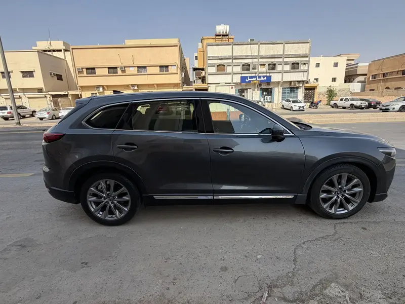 مازدا CX9 2023 ممشى قليل  6