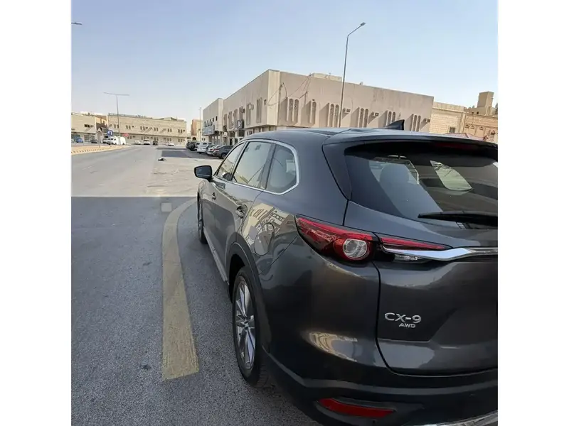 مازدا CX9 2023 ممشى قليل  8