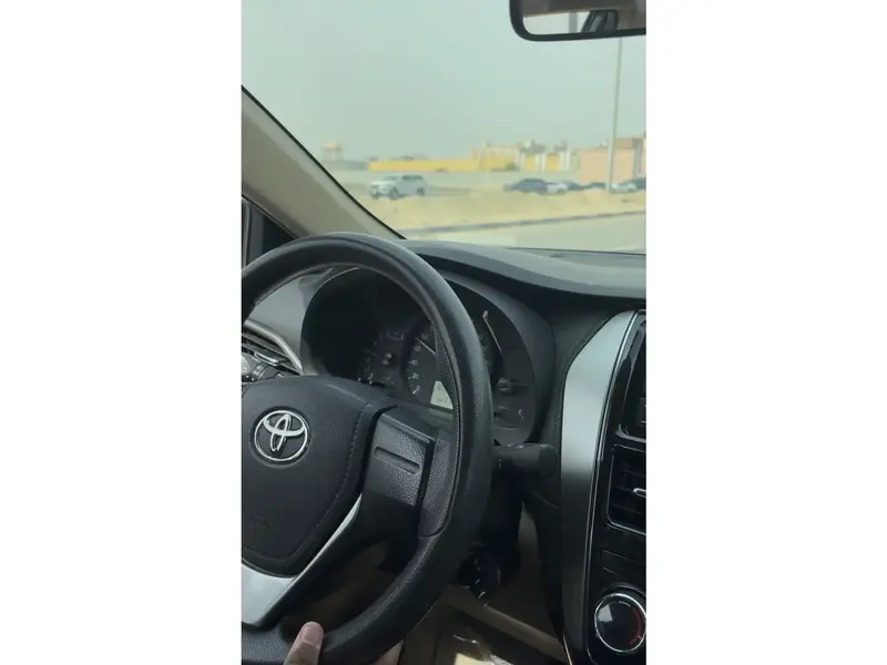Toyota Yaris 2020 3