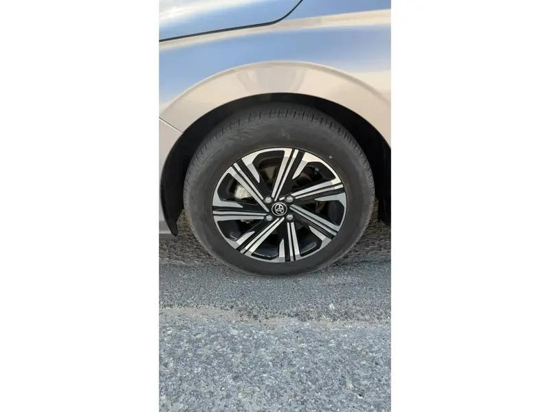 Toyota Yaris 2026 4