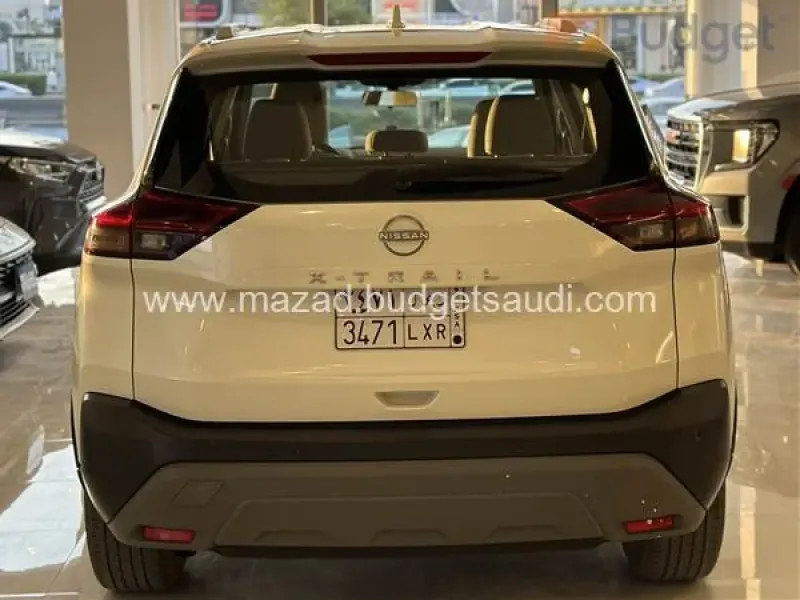 نيسان إكس-تريل 2023 S 4X4 5 STR 4